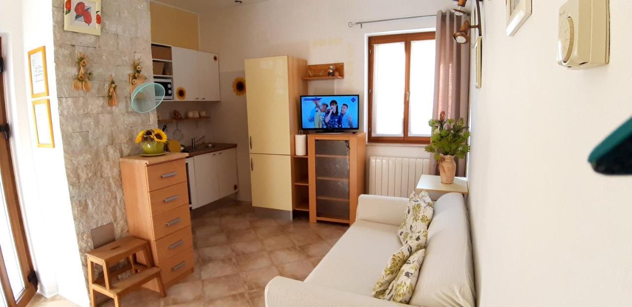 Apartments Demori Galižana Kültér fotó